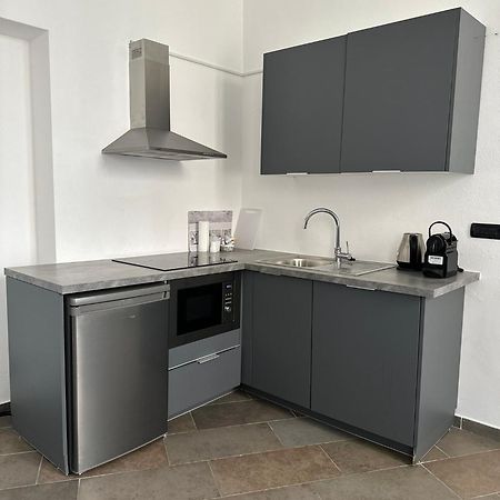 شقة Casa Mia مينتون المظهر الخارجي الصورة
