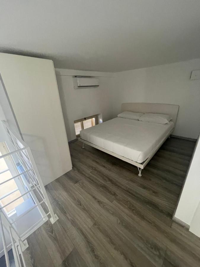 شقة Casa Mia مينتون المظهر الخارجي الصورة